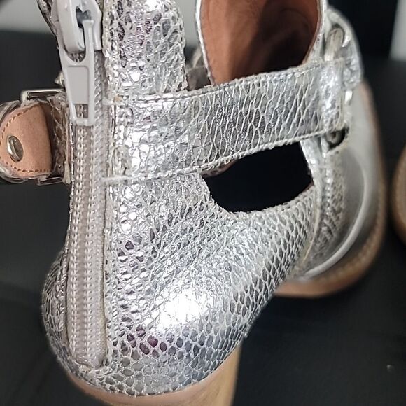 Free People x Jeffery Campbell Silver Icon Western Cut Out Ankle Boots - Picture 5 of 8